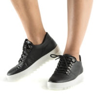 Amber Piñatex Performance Zwarte vegan sneakers - Afbeelding 3