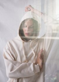 ECRU HOODED SWEATSHIRT - Afbeelding 4