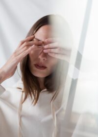 ECRU HOODED SWEATSHIRT - Afbeelding 6