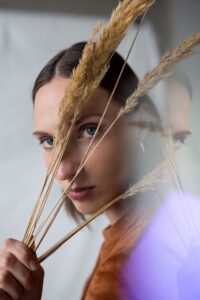 June Velour Sweatshirt in Rust Brown - Afbeelding 2