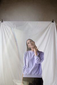 June Velour Sweatshirt in Lilac - Afbeelding 3