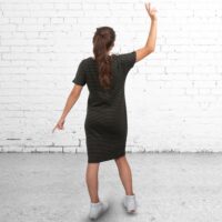 Jurk – gerecyclede sweatshirt stof – gestreept – zwart/legergroen - Afbeelding 5