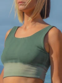 Reversible Crop Tank – Gradient Green
