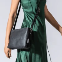 The Appleskin handbag