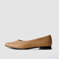 Carmel Diana Pumps beige ballerinas with a square-cut shape