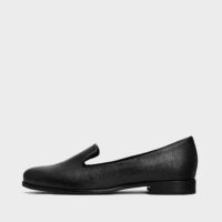 Lords Black Loafers made of grape leather Vegea