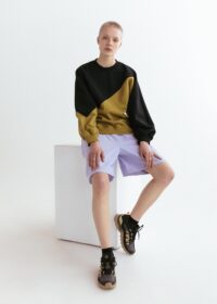 Gigi Sweatshirt in Black and Olive - Afbeelding 3