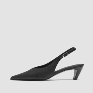 Kitten Heels Black pointy toe pumps