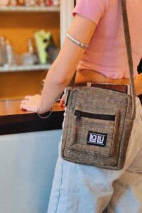 Ravi Moss Crossbody Bag | Organic Hemp and Cotton - Afbeelding 8