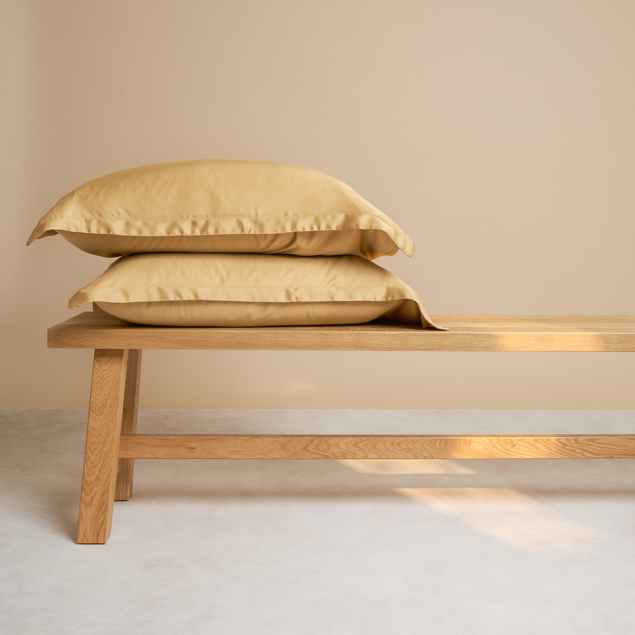 B265653-0-6.jpg Bamboe Kussensloop Okergeel 65 x 65 cm - Afbeelding 1